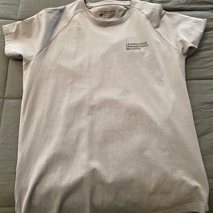 Alphalete performance fit shirt